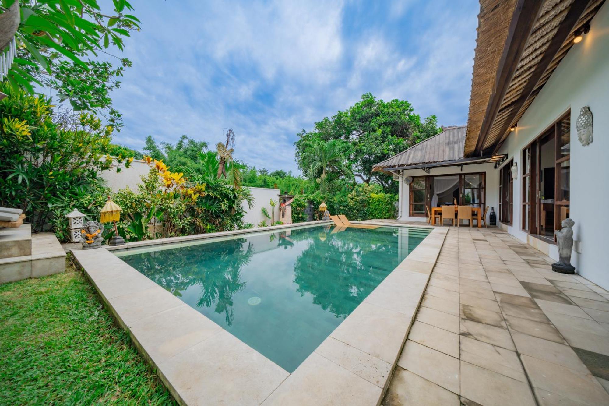 Bali Sunyi Villas Jimbaran  Exterior photo