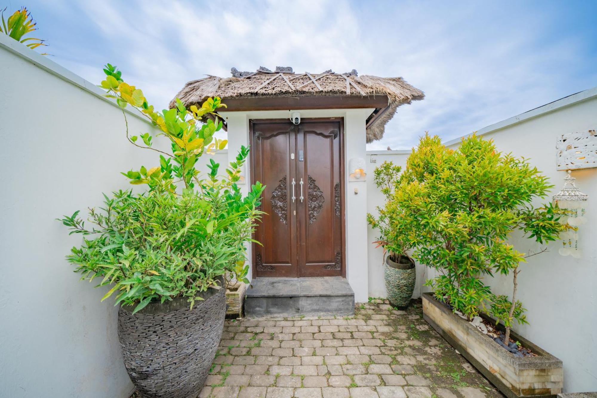 Bali Sunyi Villas Jimbaran  Exterior photo
