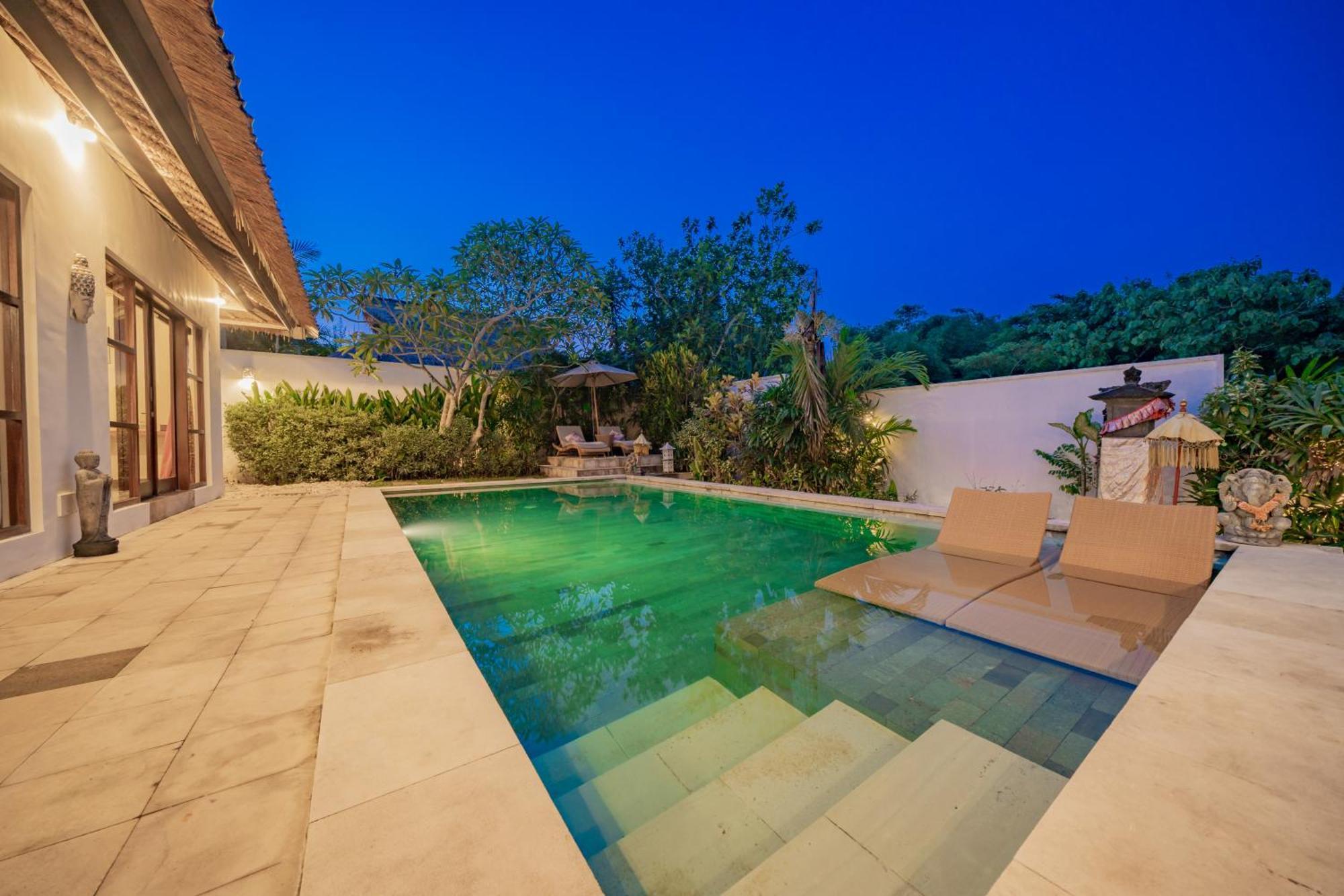 Bali Sunyi Villas Jimbaran  Exterior photo
