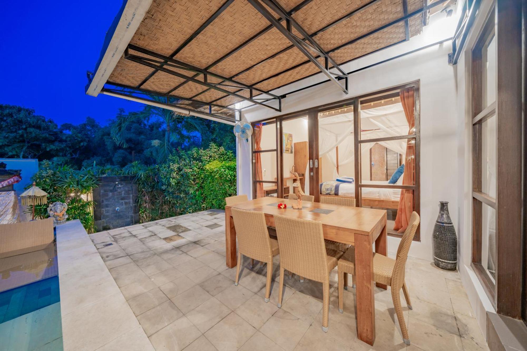 Bali Sunyi Villas Jimbaran  Exterior photo